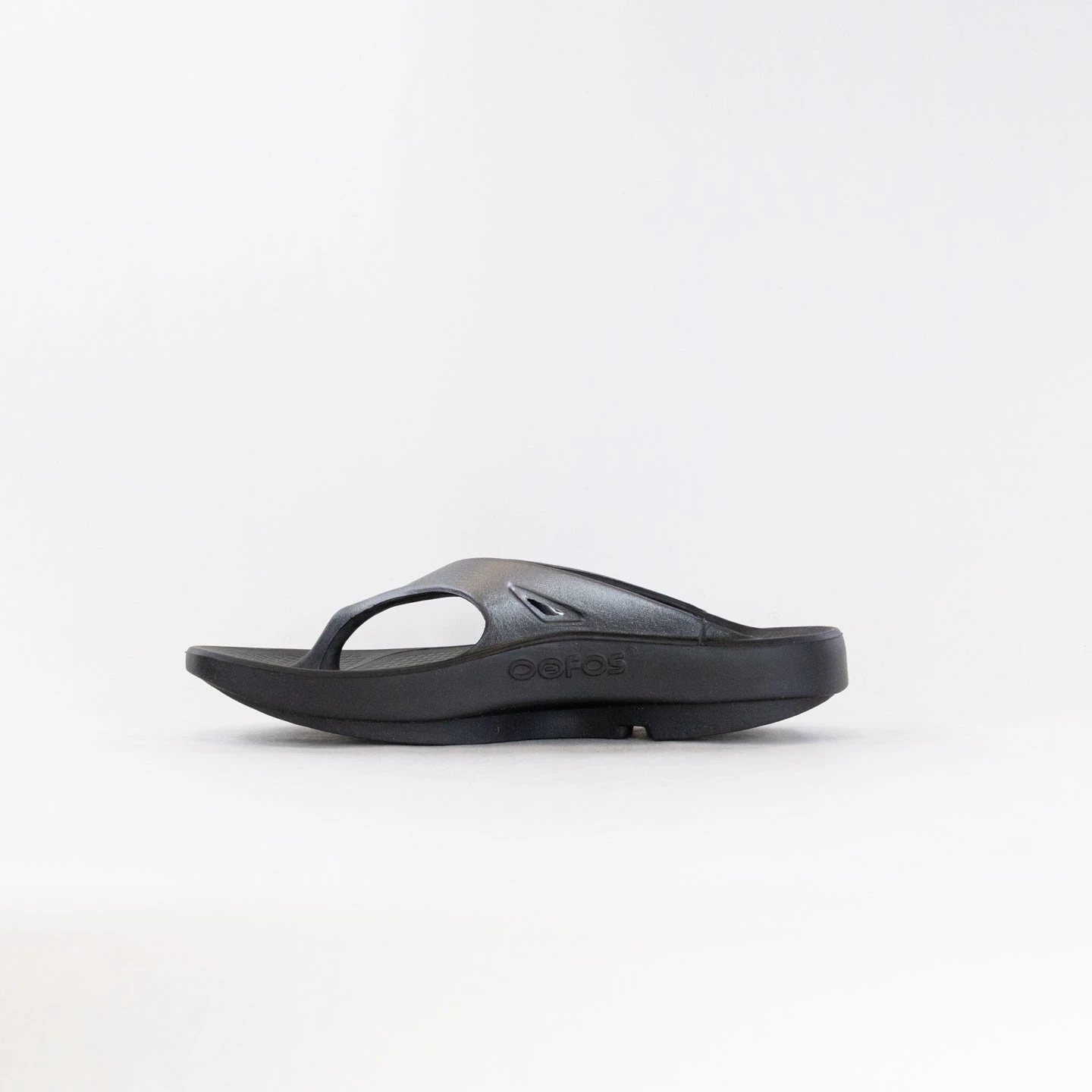 OOFOS Original Sport Sandal (Unisex) - Graphite 7 OOFOS Original Sport Sandal (Unisex) - Graphite - Image 5