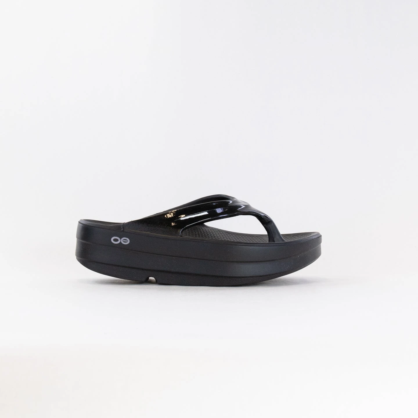 OOFOS OOMega Oolala Thong Sandal (Women's) - Black 3 OOFOS OOMega Oolala Thong Sandal (Women's) - Black