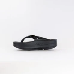 OOFOS OOMega Oolala Thong Sandal (Women's) - Black 12 OOFOS OOMega Oolala Thong Sandal (Women's) - Black -Chiappetta Shoes MG 0023