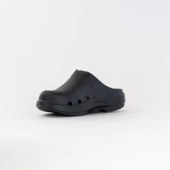 OOFOS OOCloog Clog (Unisex) - Black -Chiappetta Shoes MG 0163