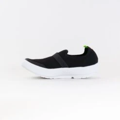 OOFOS OOmg (Women's) -White/Black -Chiappetta Shoes MG 0212