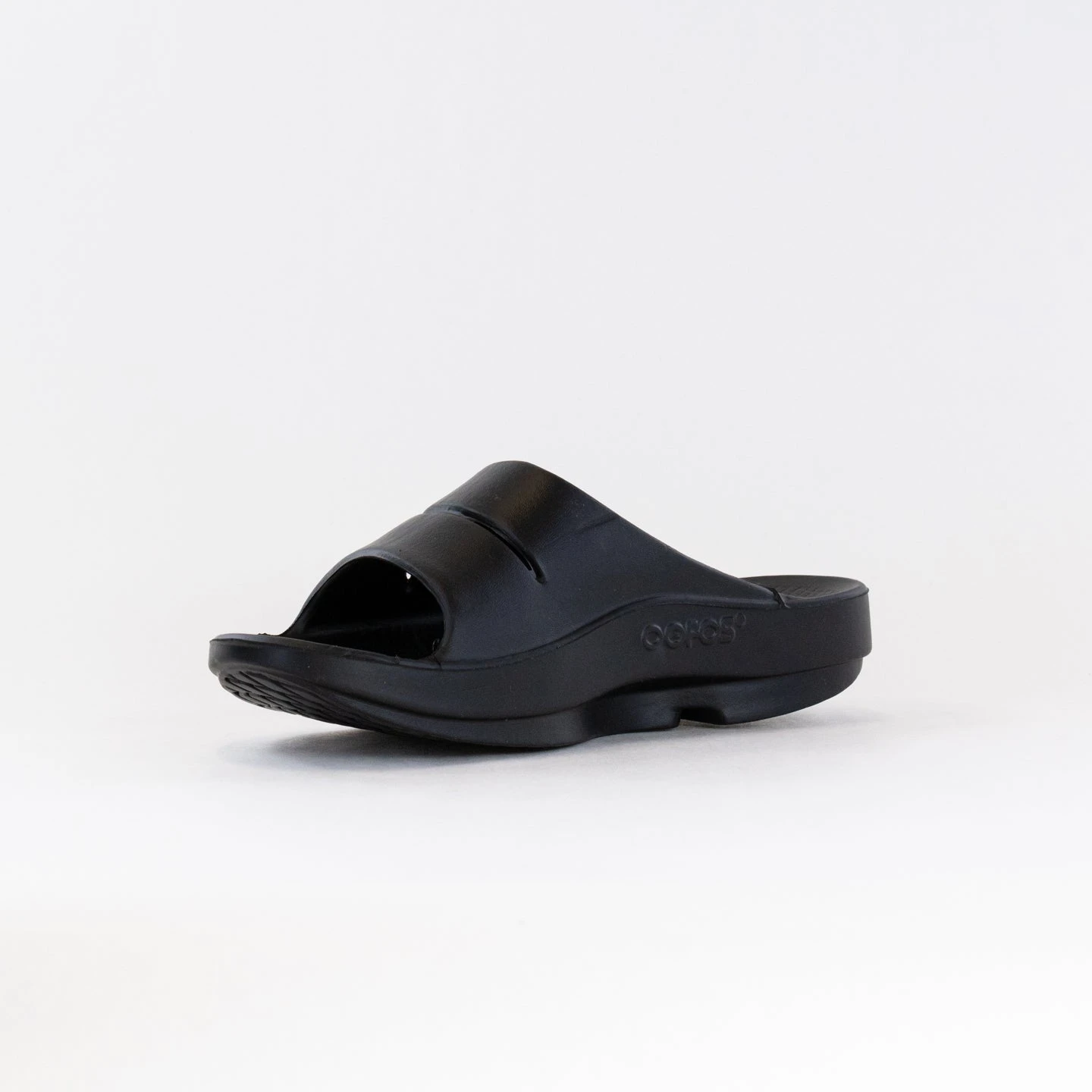 OOFOS Ooahh Slide Sandal (Unisex) - Black 6 OOFOS Ooahh Slide Sandal (Unisex) - Black - Image 4