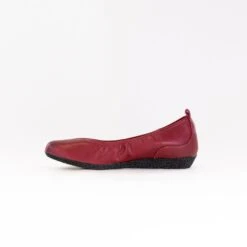 Taos Chit Chat (Women's) - Red -Chiappetta Shoes MG 0660 b6182644 fadc 48ab a10f f87b5f2b47b0
