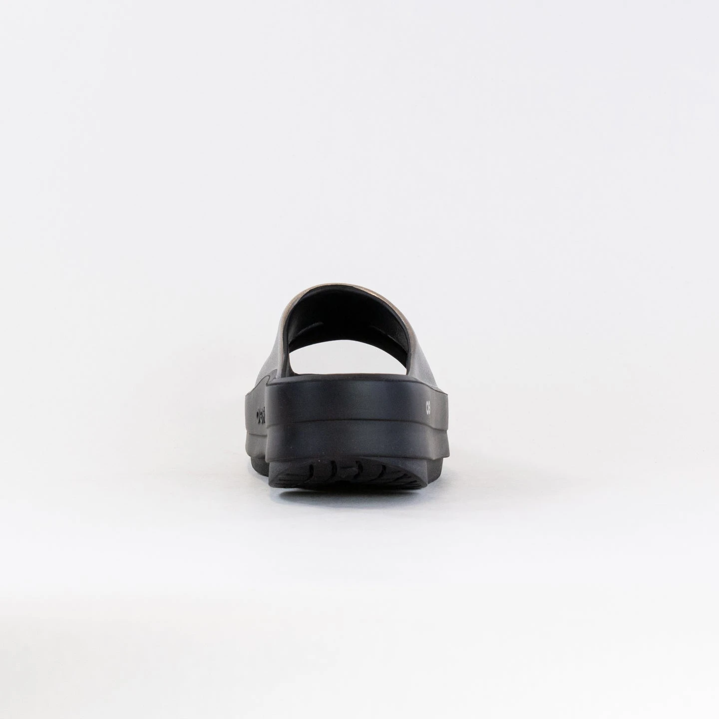 OOFOS OOMega Oolala Sandal (Women's) - Latte 8 OOFOS OOMega Oolala Sandal (Women's) - Latte - Image 6