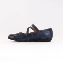 Taos Banter (Women's) - Navy -Chiappetta Shoes MG 0967 1ab3403c 0fef 4526 81fc f25f9ca90c45