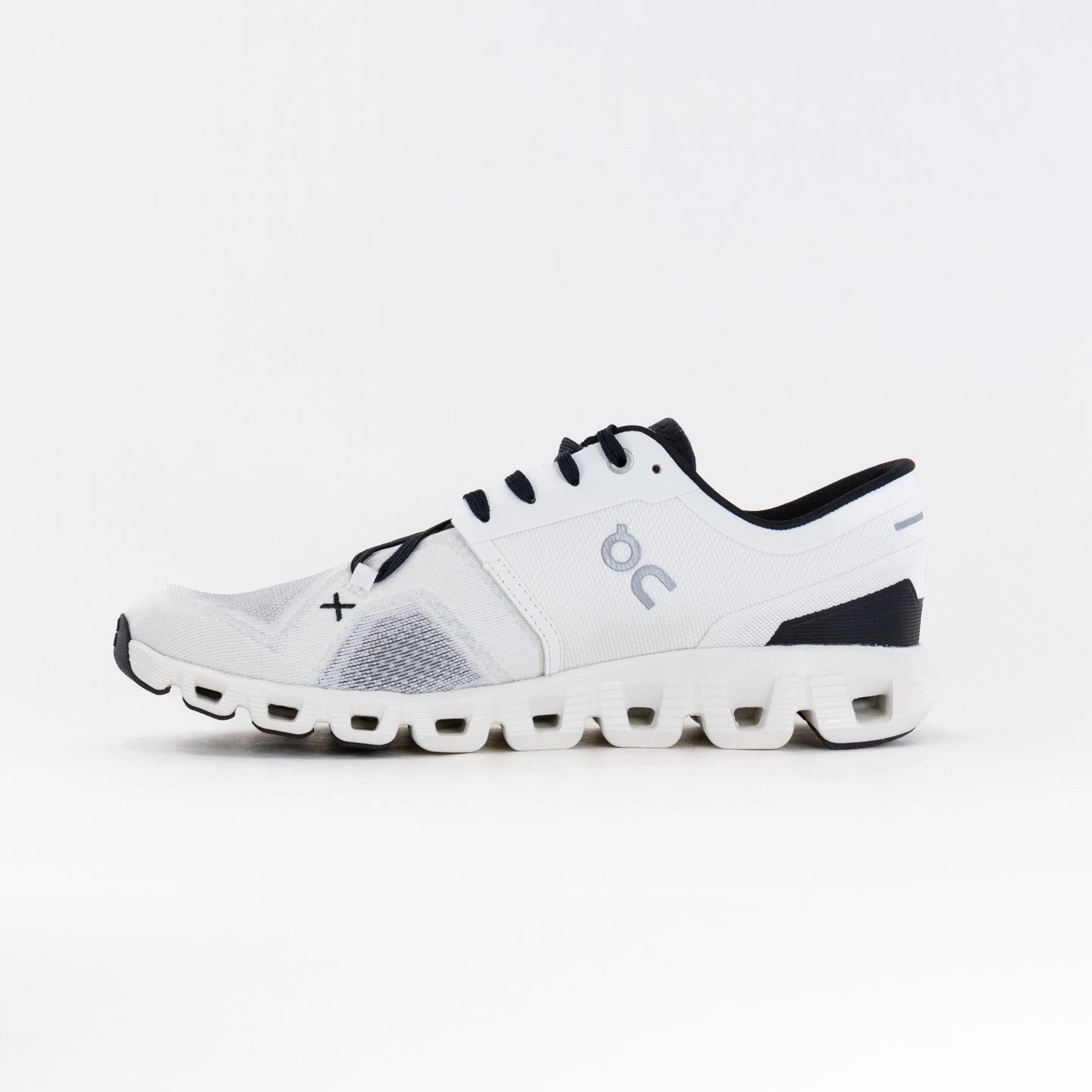 On Running On Cloud X 3 (Women's) - White/Black 7 On Running On Cloud X 3 (Women's) - White/Black - Image 5