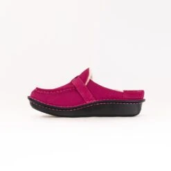 Alegria Brigid Sherpa (Women's) - Magenta 12 Alegria Brigid Sherpa (Women's) - Magenta -Chiappetta Shoes MG 2629 03f043b3 2c56 4125 bebd 96ab84f615d7