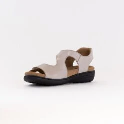 Taos Serene (Women's) - Oyster -Chiappetta Shoes MG 2819