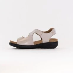 Taos Serene (Women's) - Oyster -Chiappetta Shoes MG 2820