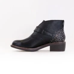 Alegria Mikki (Women's) - Showboat -Chiappetta Shoes MG 3438 dbd9c054 02d8 4f79 9b70 d91024fa06de