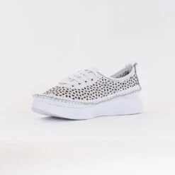 Spring Step Youlanda (Women's) - White 11 Spring Step Youlanda (Women's) - White -Chiappetta Shoes MG 4089