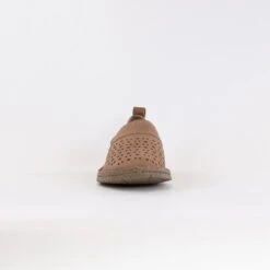 Josef Seibel Sofie 27 (Women's) - Creme 10 Josef Seibel Sofie 27 (Women's) - Creme -Chiappetta Shoes MG 4570