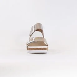 Josef Seibel Quinn 02 (Women's) - Creme -Chiappetta Shoes MG 4613