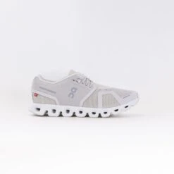 On Running On Cloud 5 (Women's) - Pearl/White