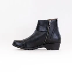 Taos Gazette (Women's) - Black -Chiappetta Shoes MG 5936 eaa42d5d a1e1 4c76 913c f6c543bc6088