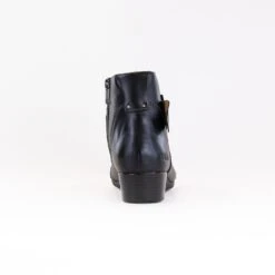 Taos Gazette (Women's) - Black -Chiappetta Shoes MG 5937 75fc9bfb a679 405a 81be 8ea309008350