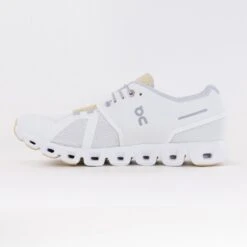 On Running On Cloud 5 Push (Men's) - Ivory/Savannah 12 On Running On Cloud 5 Push (Men's) - Ivory/Savannah -Chiappetta Shoes MG 6047