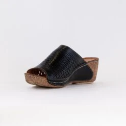 Spring Step Cunacena (Women's) - Black -Chiappetta Shoes MG 6095