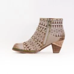 Spring Step L'Artiste Niobe (Women's) - Beige Multi Leather -Chiappetta Shoes MG 6382 25b7e82b b551 4902 8670 213733a7d330