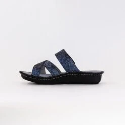 Alegria Victoriah (Women's) - Spherical -Chiappetta Shoes MG 7030