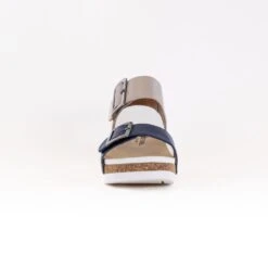 Josef Seibel Quinn 02 (Women's) - Ocean/Creme -Chiappetta Shoes MG 8725 b2856b4d aabc 44d4 be64 62238f01e618