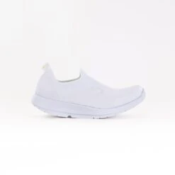 OOFOS OOmg Sport Low (Women's) - White