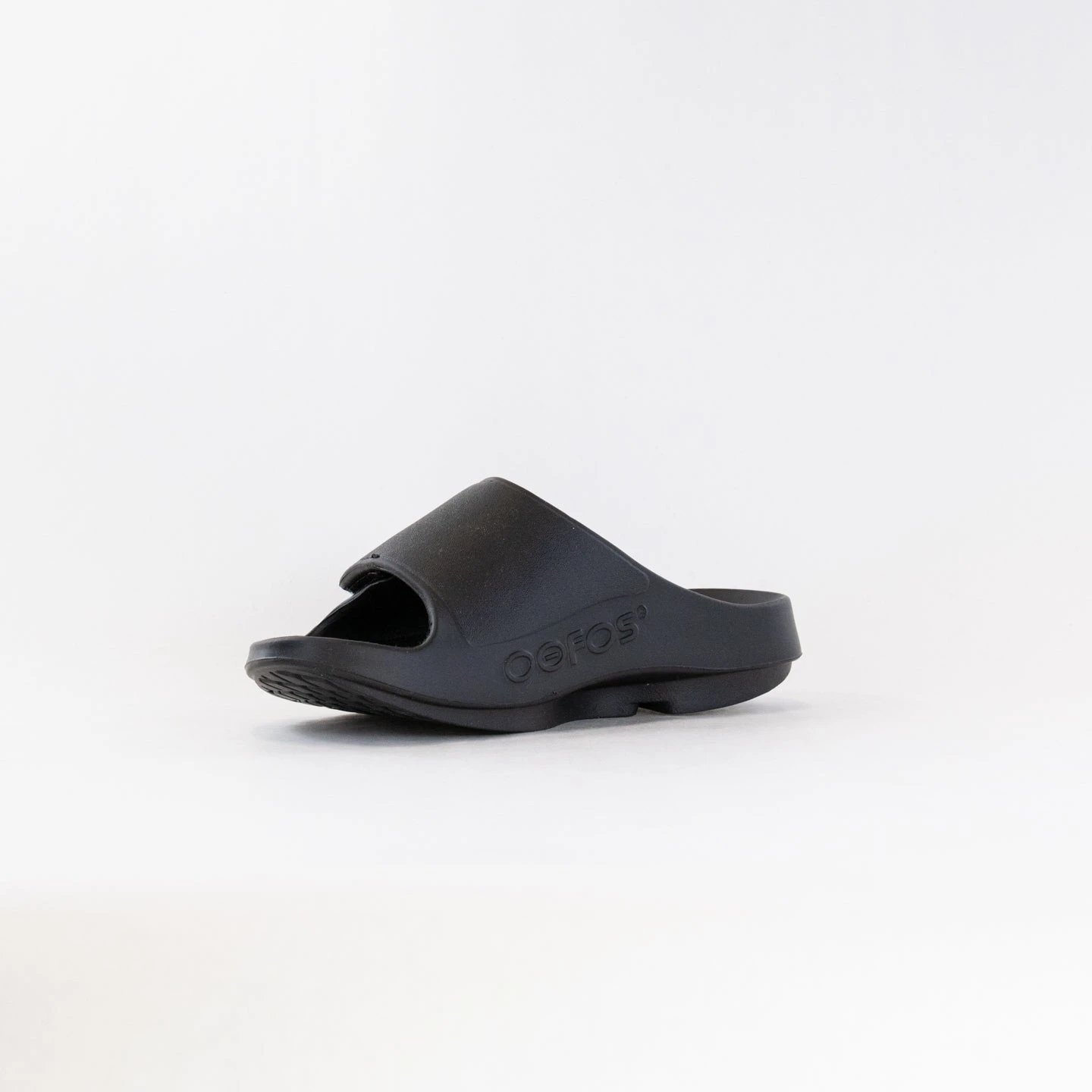 OOFOS OOahh Sport Flex Sandal (Unisex) - Matte Black 6 OOFOS OOahh Sport Flex Sandal (Unisex) - Matte Black - Image 4