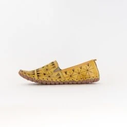 Spring Step Fusaro (Women's) - Yellow -Chiappetta Shoes NRD00215